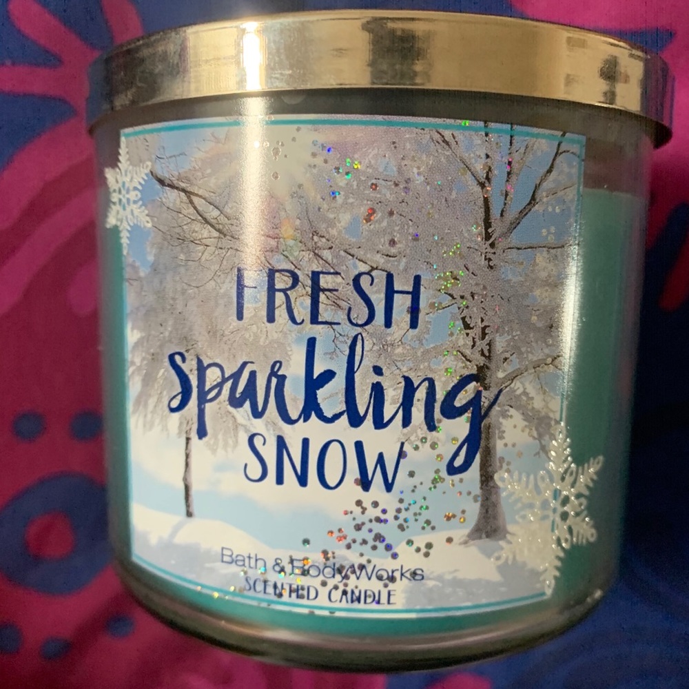BATH AND BODY WORKS CANDLE